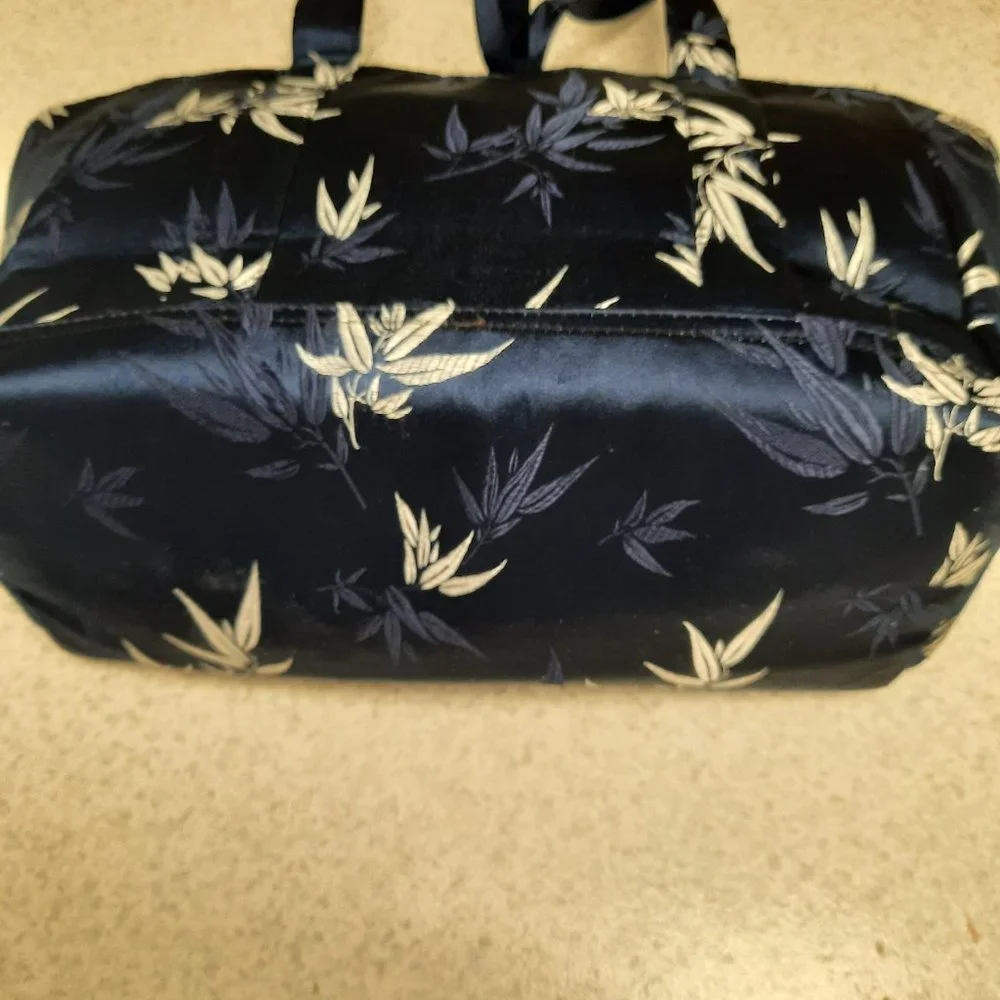 Oriental Design Navy Satin Fabric Tote - Picture 3 of 5